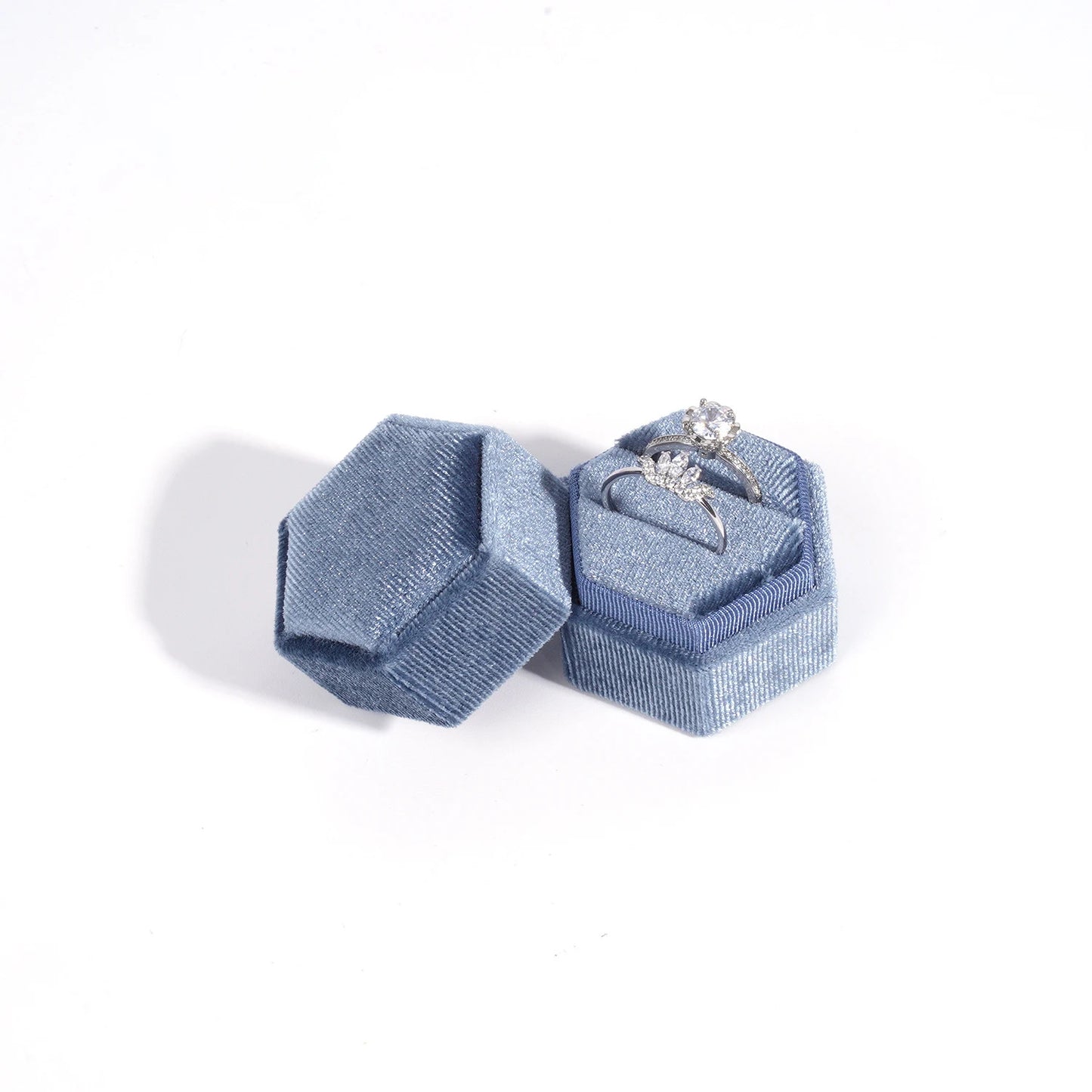 Gwendolyn Double Ring Box