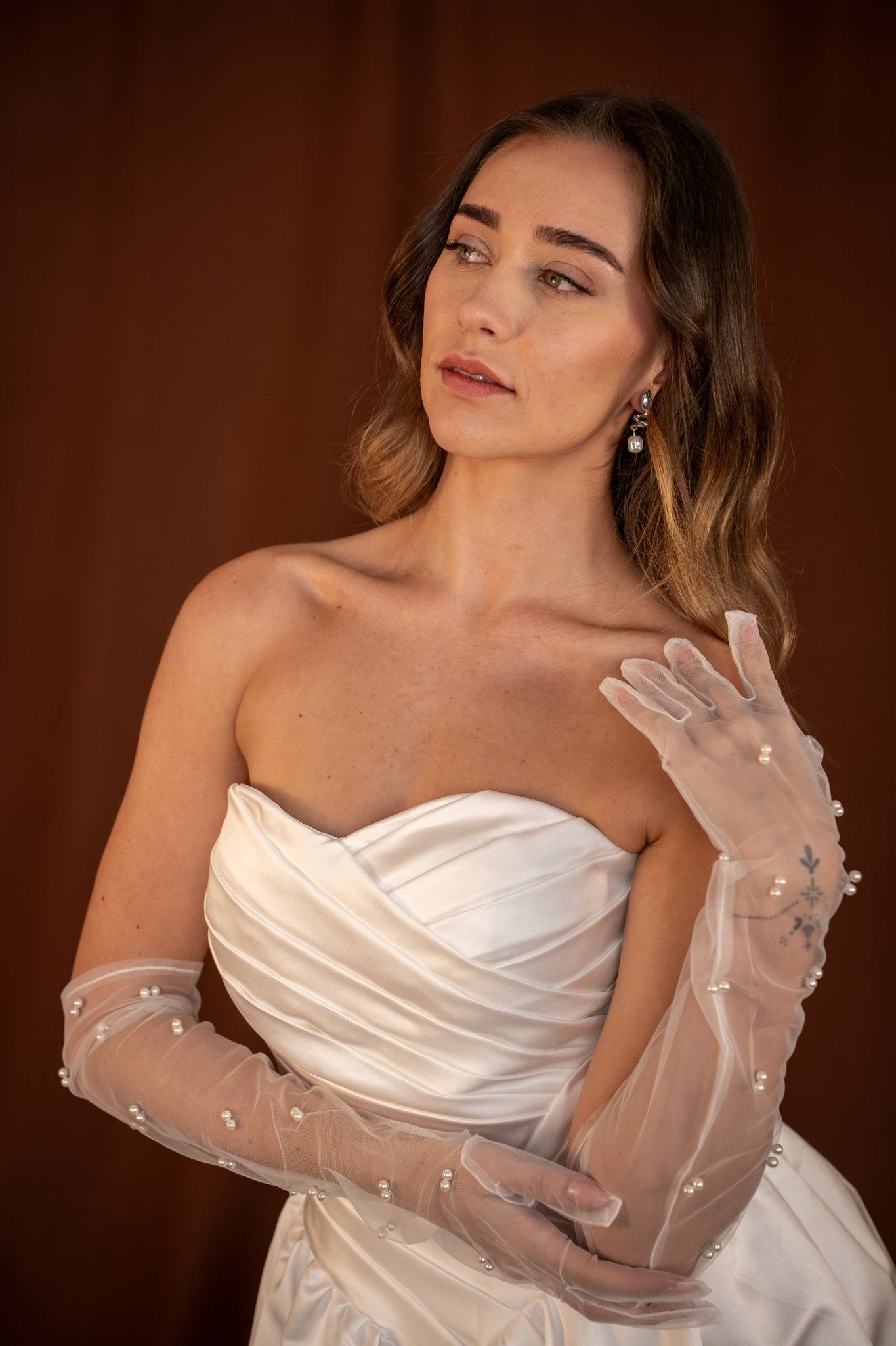 Amira | Pearl Fingered Gloves - 14:29White;200007763:201336100 - Bridal Accessories - Ivory & White