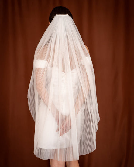 Cleo | Pleated Tulle Veil - 14:496Pure White Off White;200000063:200011422 - Bridal Veil - Ivory & White