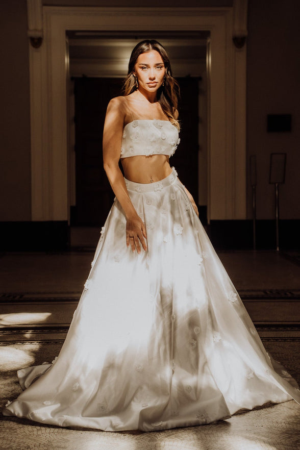 Margot - 14:29;200000443:151;200007763:201336100;200355263:200007659 - Wedding Dress - Ivory & White