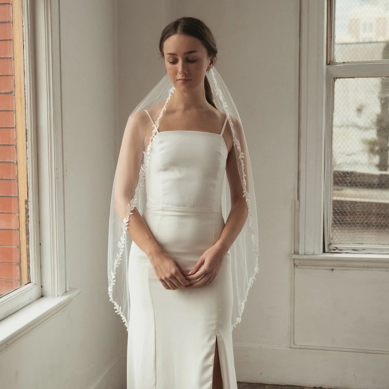 Willow | Leaf Edge Veil - 14:771ivory;200000063:1952 - Bridal Veil - Ivory & White