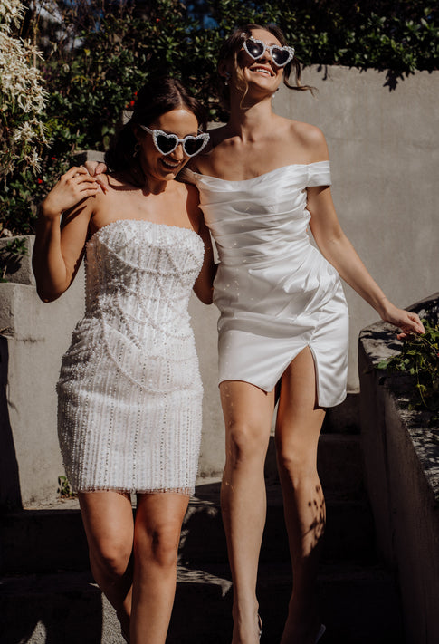 Hens - Ivory & White