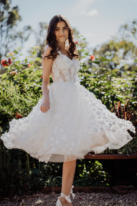 Midi Dresses - Ivory & White