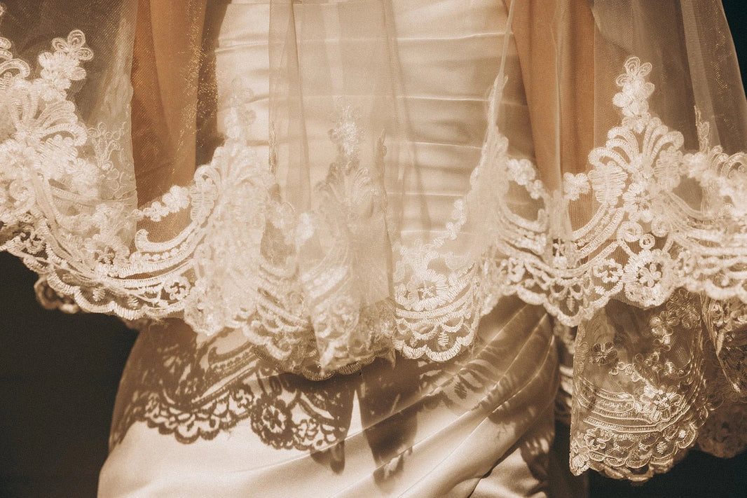 Wedding Veils - Ivory & White