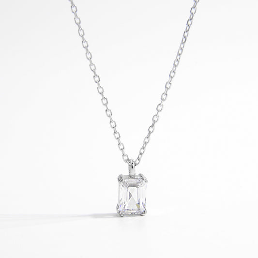 Nora Necklace