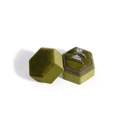 Gwendolyn Double Ring Box