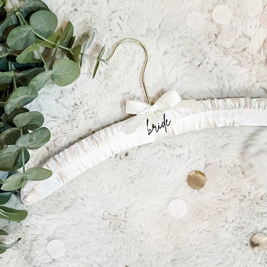 Lola 'Bride' Hanger