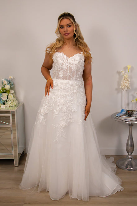 Asia -  - Wedding Dress - Ivory & White