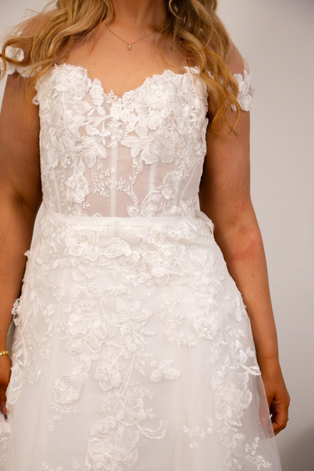 Asia -  - Wedding Dress - Ivory & White