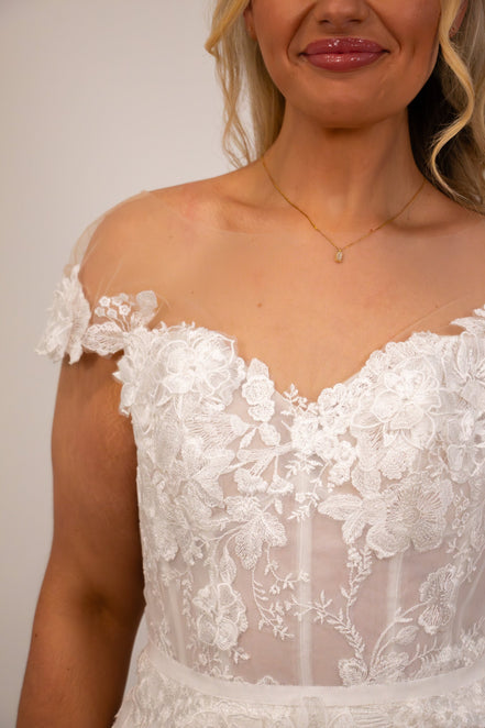 Asia -  - Wedding Dress - Ivory & White
