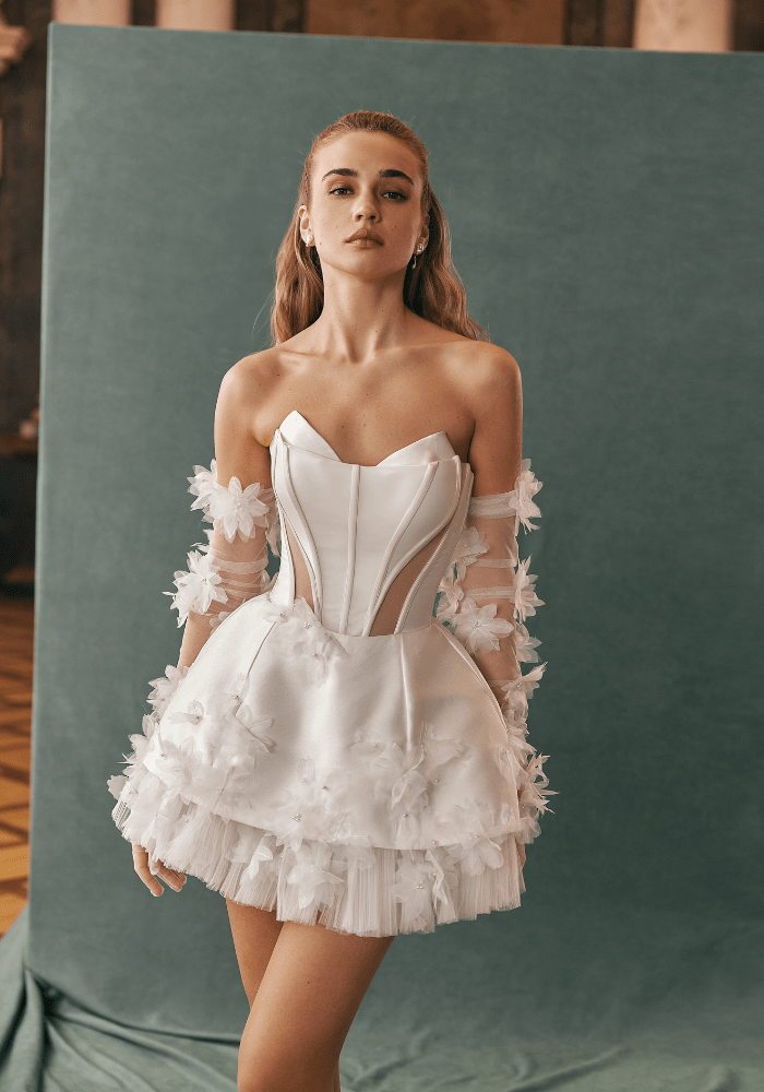 Daisy - Wedding Dress - Ivory & White