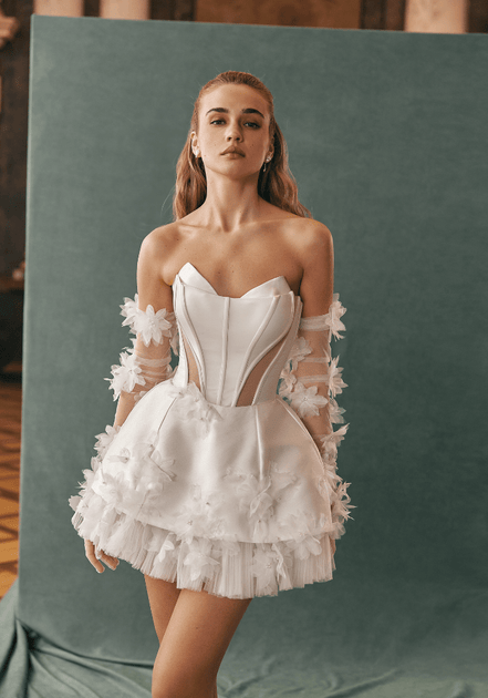 Daisy - Wedding Dress - Ivory & White