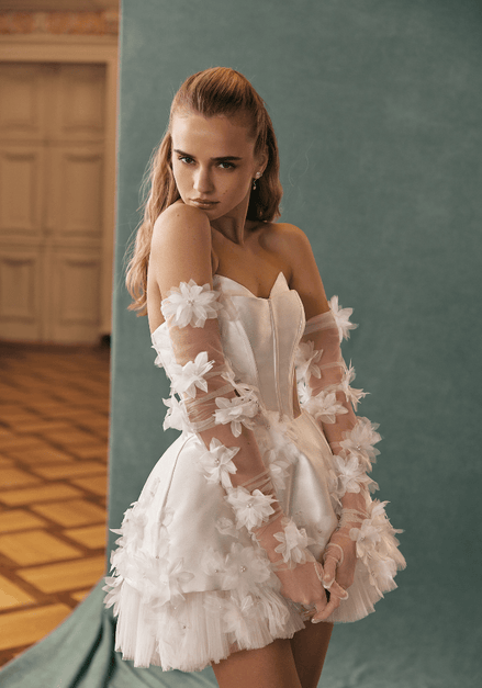 Daisy - Wedding Dress - Ivory & White