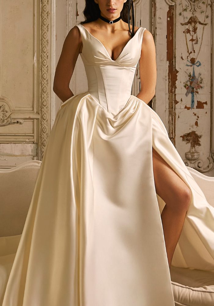 Gwen -  - Wedding Dress - Nomès