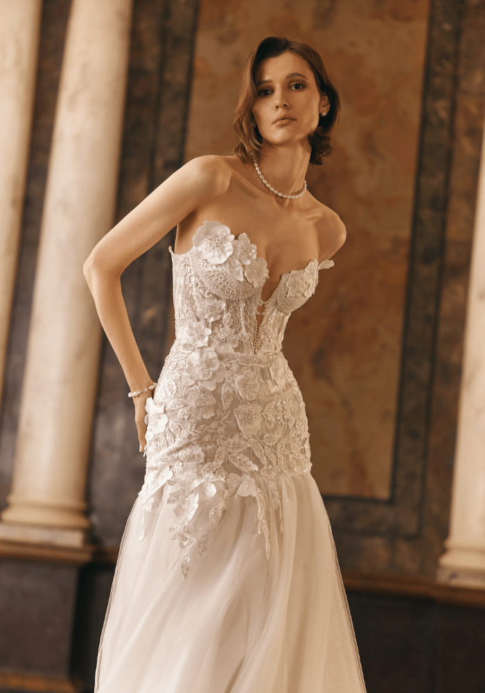 Larissa - Wedding Dress - Ivory & White