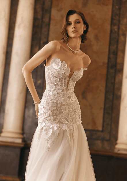 Larissa - Wedding Dress - Ivory & White