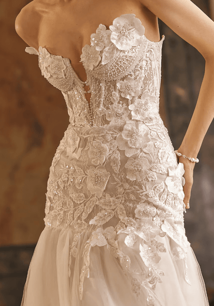 Larissa - Wedding Dress - Ivory & White