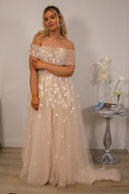 Laura -  - Wedding Dress - Ivory & White