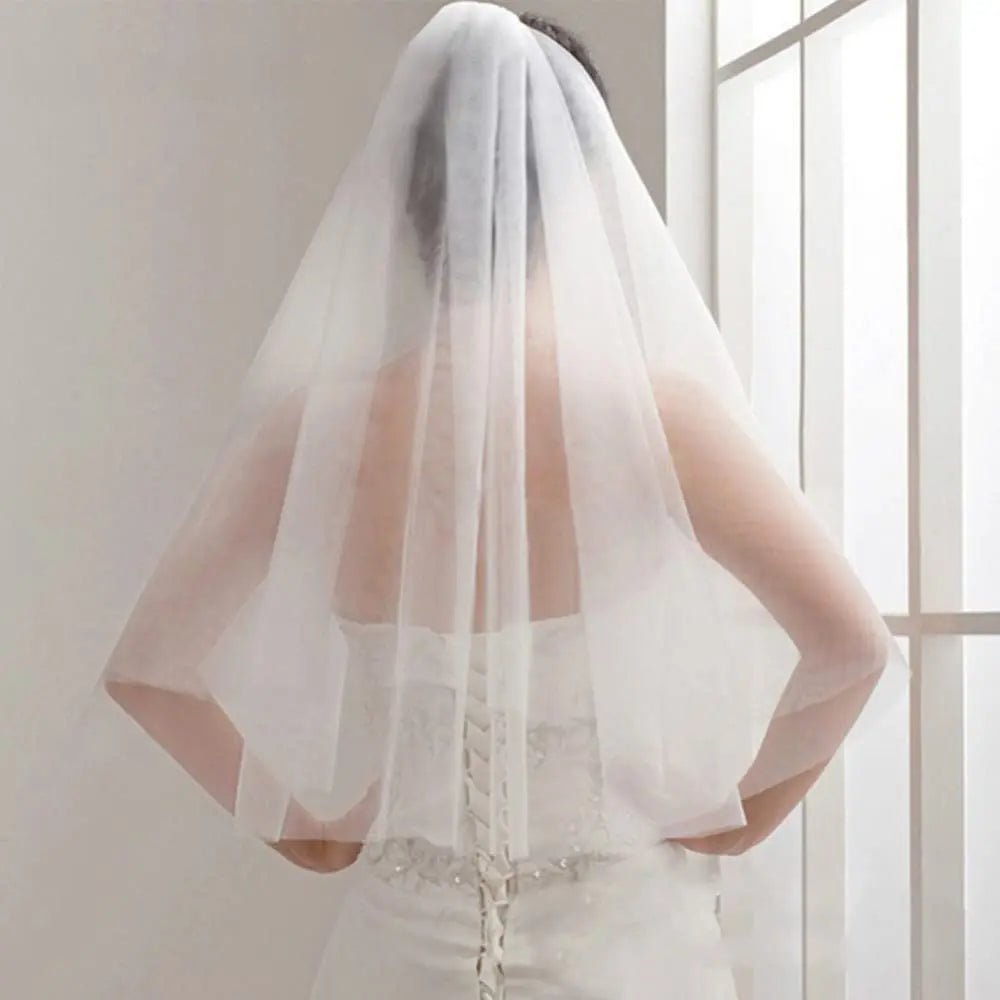 Lily - 14:200002130 - Bridal Veil - Ivory & White