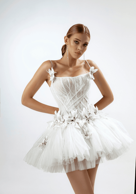 Manisha - Wedding Dress - Ivory & White