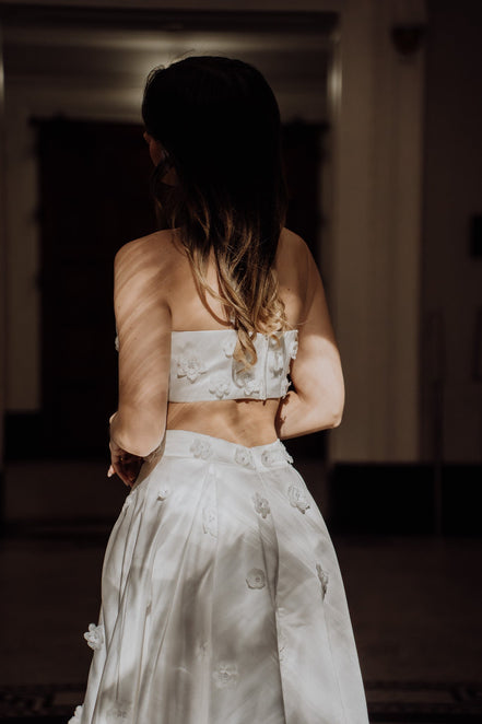 Margot - 14:29;200000443:151;200007763:201336100;200355263:200007659 - Wedding Dress - Ivory & White