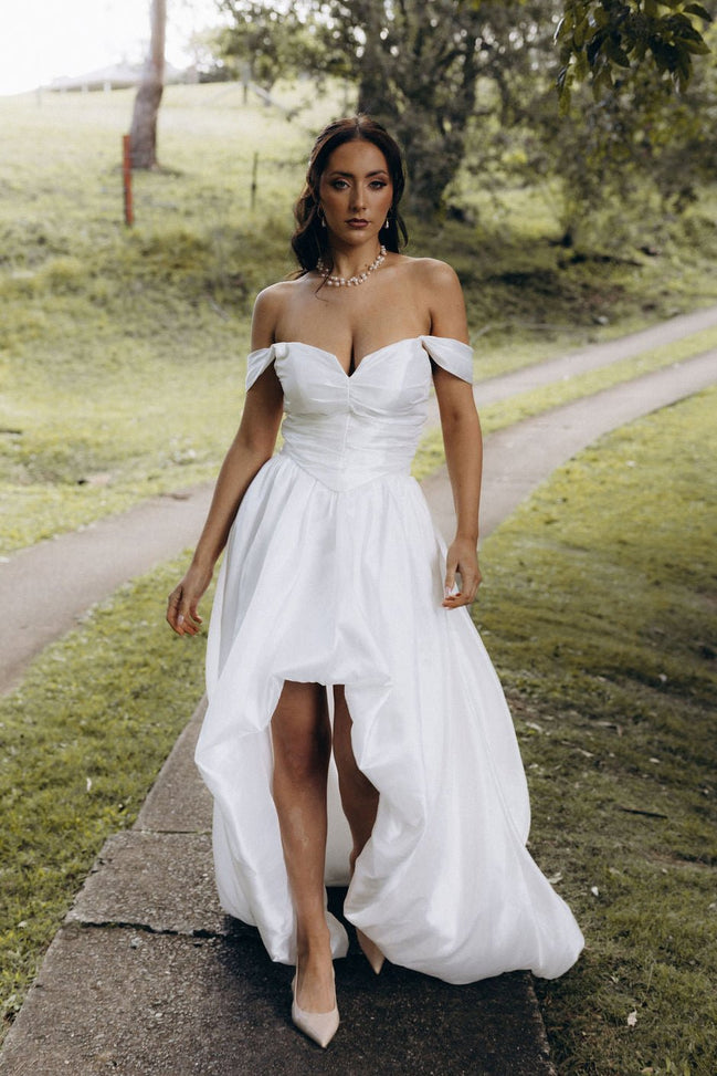 Selene - 14:29as pic;200000443:151 - Wedding Dress - Ivory & White