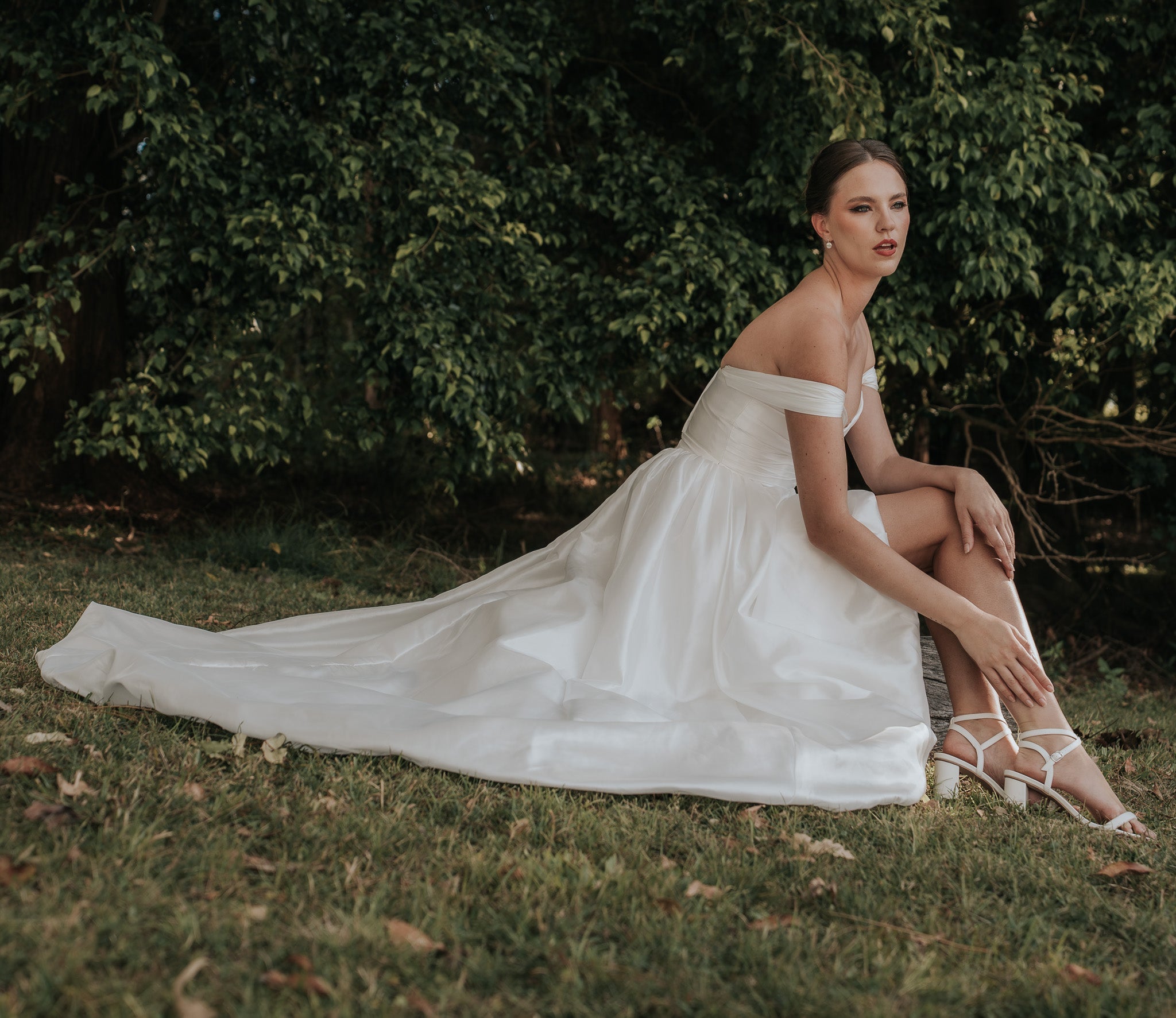 Selene - 14:29as pic;200000443:151 - Wedding Dress - Ivory & White