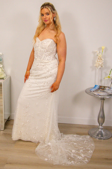 Una -  - Wedding Dress - Ivory & White