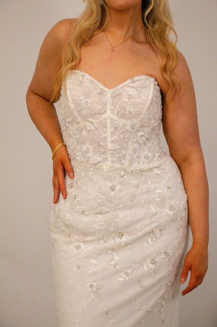 Una -  - Wedding Dress - Ivory & White