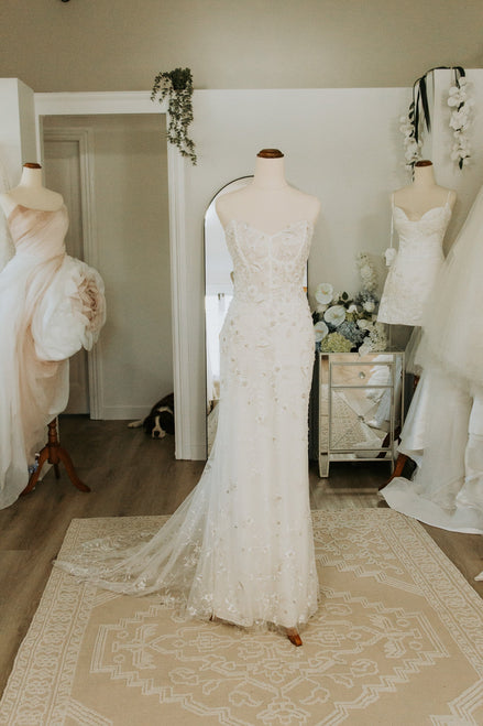 Una -  - Wedding Dress - Ivory & White