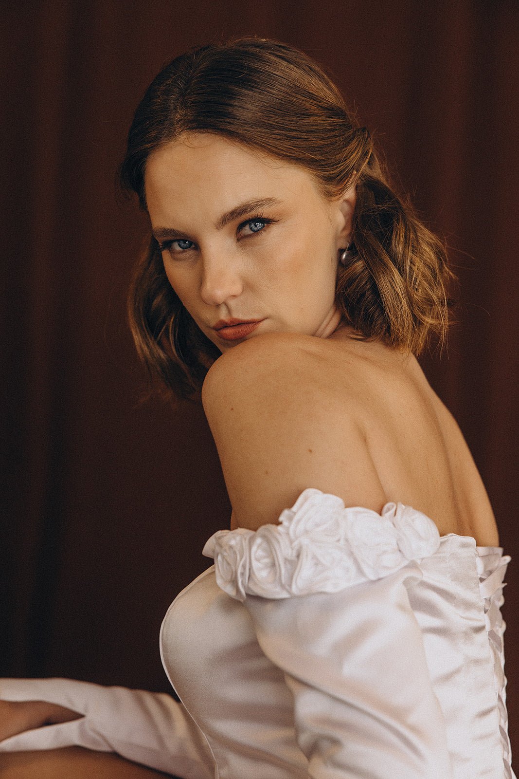 Viola - 14:29;200000443:151 - Wedding Dress - Ivory & White