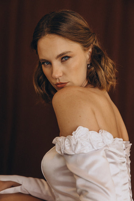 Viola - 14:29;200000443:151 - Wedding Dress - Ivory & White